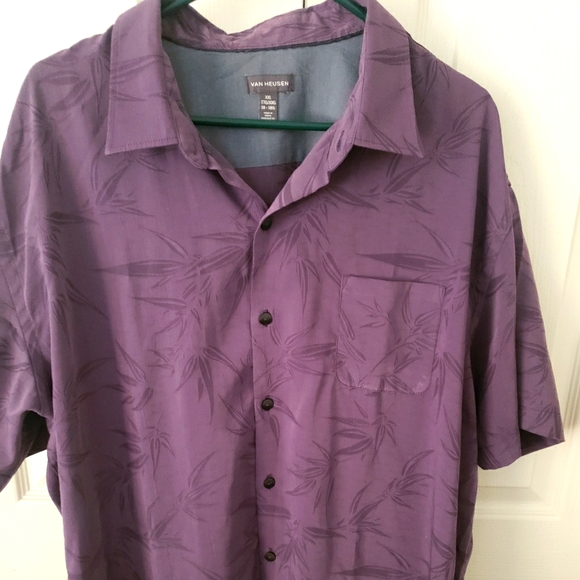 Men's Van Helsing XXL resortwear purple shirt - Picture 1 of 3